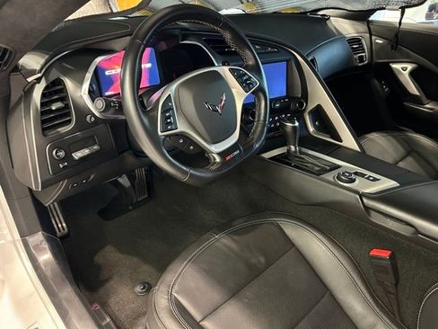 Used 2016 Chevrolet Corvette Z06 w/ 3LZ Preferred Equipment Group image 13