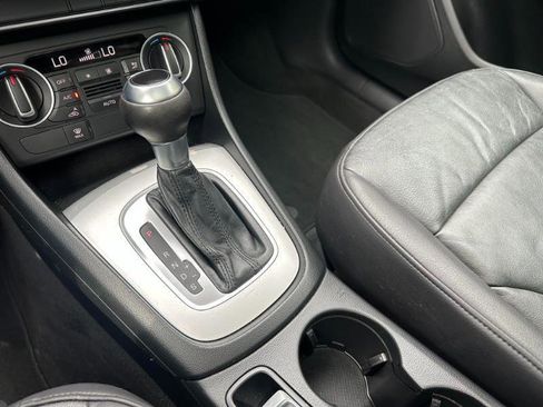 Used 2017 Audi Q3 2.0T Premium FWD image 29