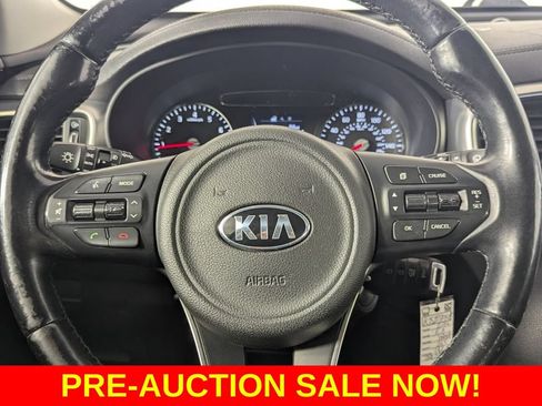 Used 2016 Kia Sorento EX AWD/4WD image 14