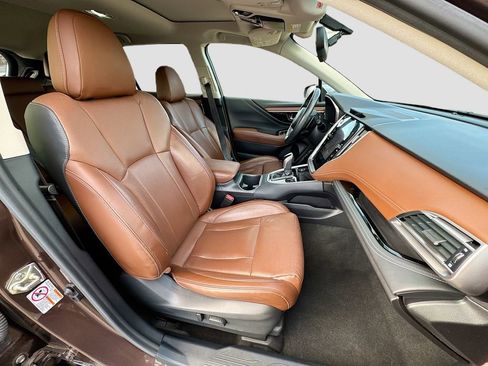 Used 2020 Subaru Outback Touring image 37