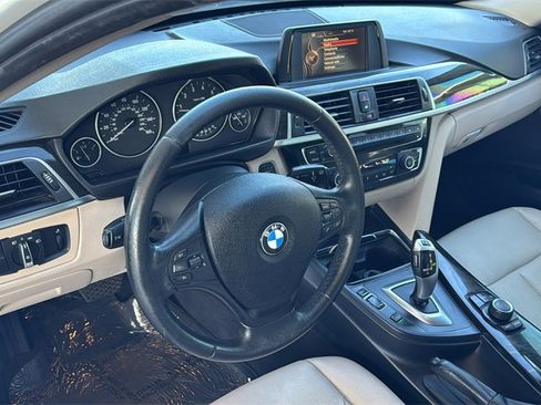 Used 2017 BMW 320i Sedan image 21