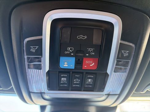 Used 2025 RAM 2500 Laramie w/ Night Edition image 45