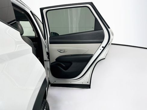 Used 2025 Hyundai Tucson SEL AWD/4WD image 31
