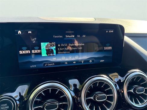 New 2026 Mercedes-Benz GLA 250 4MATIC image 16