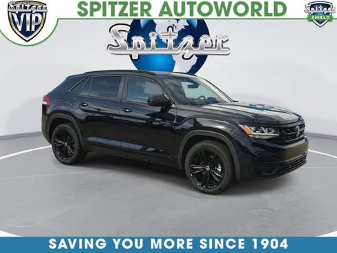 Used 2023 Volkswagen Atlas Cross Sport SEL R-Line AWD/4WD image 3