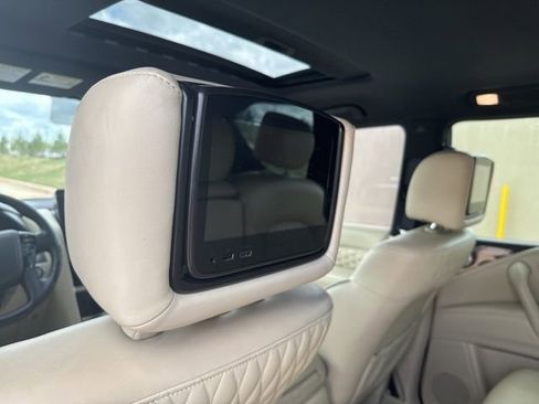 Used 2023 INFINITI QX80 Sensory w/ Cargo Package image 8