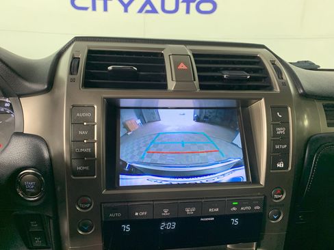 Used 2020 Lexus GX 460 Premium w/ Premium Package AWD/4WD image 31