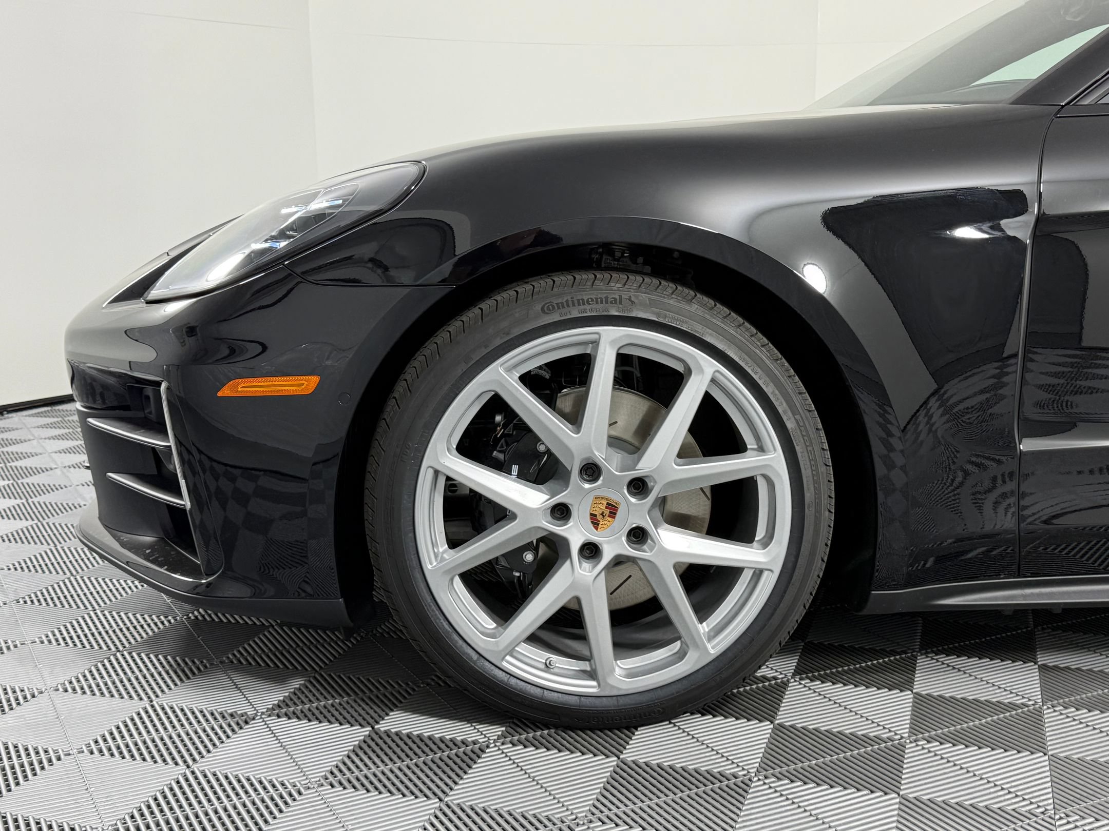 Certified 2026 Porsche Panamera 4 AWD/4WD image 12