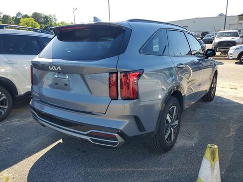 Used 2023 Kia Sorento S FWD image 10