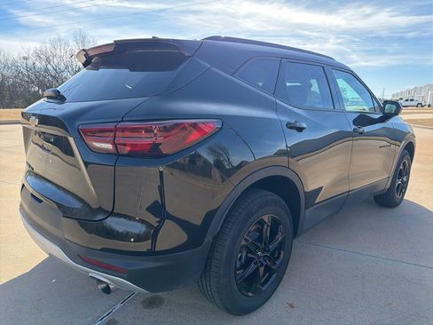 Used 2023 Chevrolet Blazer LT w/ Midnight/Sport Edition image 7