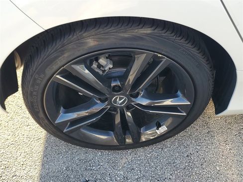 Used 2025 Acura Integra A-Spec image 10