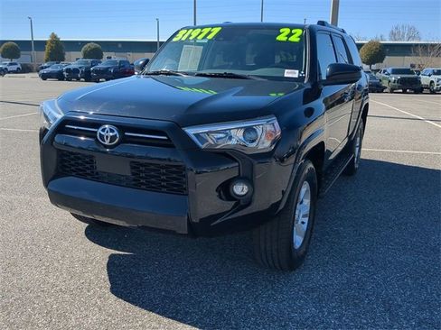 Certified 2022 Toyota 4Runner SR5 image 8