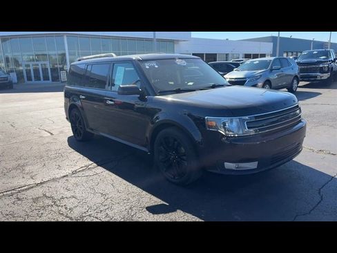 Used 2019 Ford Flex SEL w/ Equipment Group 202A image 2
