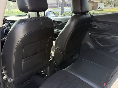 Used 2019 Buick Encore Preferred FWD image 22