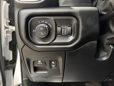 Used 2021 RAM 1500 Laramie w/ Sport Appearance Package image 17