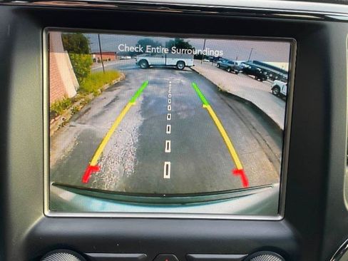 Used 2017 Jeep Grand Cherokee Altitude RWD image 14