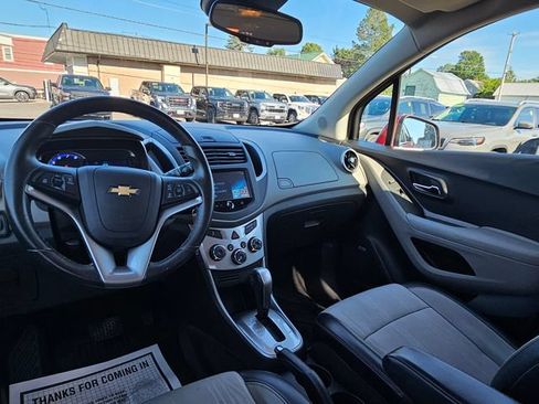 Certified 2015 Chevrolet Trax LT w/ LT Sun and Sound Package AWD/4WD image 14