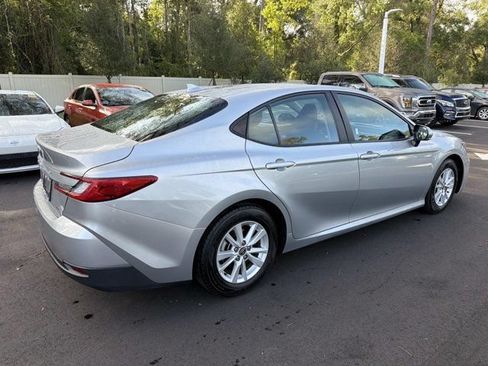 Used 2025 Toyota Camry LE FWD image 2
