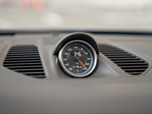 Used 2019 Porsche 911 Carrera 4S w/ Sport Chrono Package image 16