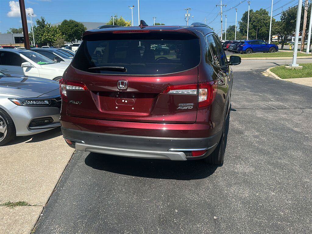 Used 2021 Honda Pilot Touring image 4
