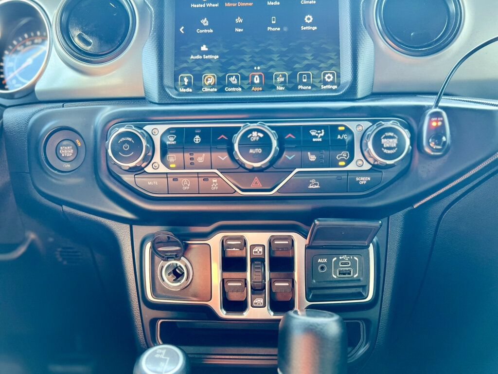 Used 2021 Jeep Wrangler Unlimited Sport AWD/4WD image 28
