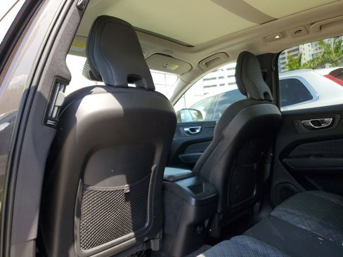 Certified 2023 Volvo XC60 B5 Core w/ Climate Package image 11