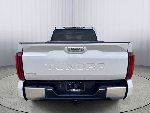 Used 2022 Toyota Tundra Limited w/ Power Package AWD/4WD image 20