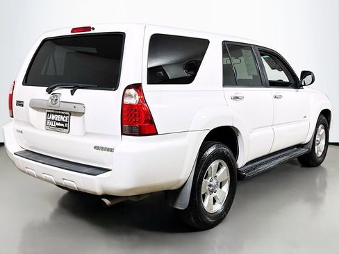 Used 2008 Toyota 4Runner SR5 image 4
