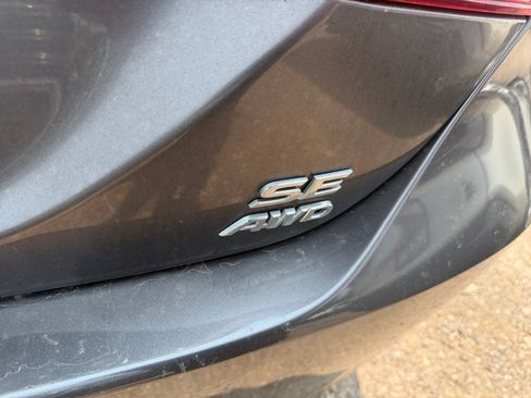 Used 2023 Toyota Camry SE AWD/4WD image 24