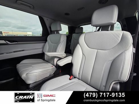 Used 2025 Hyundai Palisade SEL AWD/4WD image 25