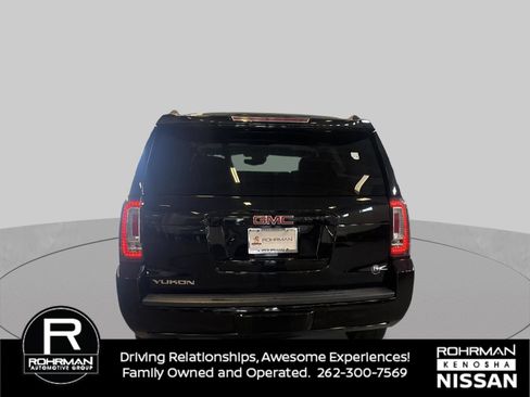 Used 2020 GMC Yukon SLT AWD/4WD image 4