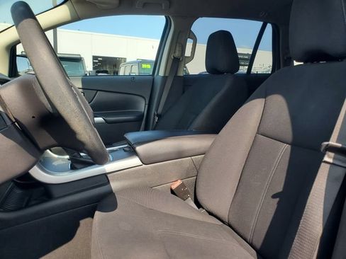 Used 2012 Ford Edge SE FWD image 7