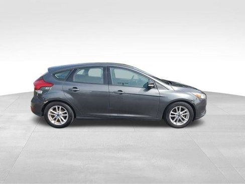 Used 2016 Ford Focus SE image 26