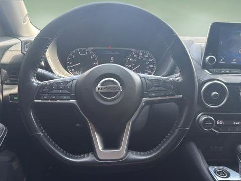 Used 2021 Nissan Sentra SV image 9