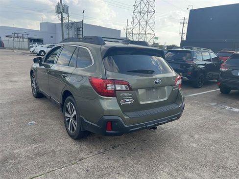 Used 2018 Subaru Outback 2.5i Limited image 7