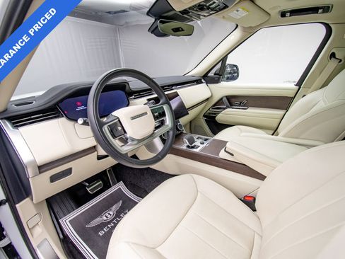 Used 2023 Land Rover Range Rover SE AWD/4WD image 10