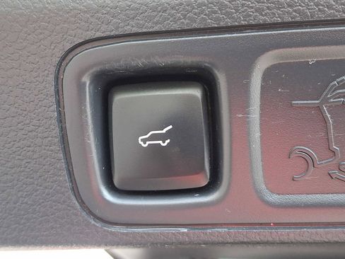 Certified 2023 Ford Expedition Limited AWD/4WD image 33