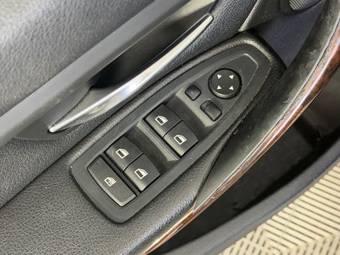 Used 2014 BMW 328i xDrive Sedan AWD/4WD image 24