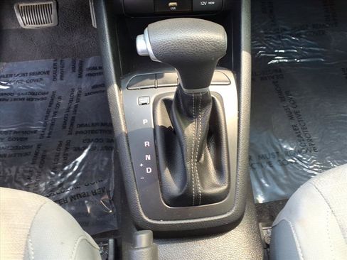Used 2023 Kia Rio S w/ Technology Package FWD image 13