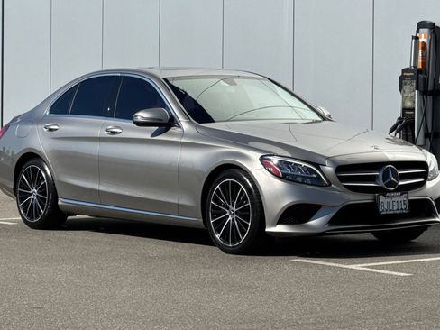 Used 2019 Mercedes-Benz C 300 Sedan image 7