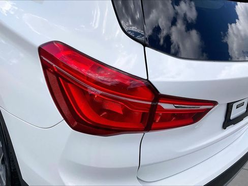 Used 2017 BMW X1 xDrive28i AWD/4WD image 26