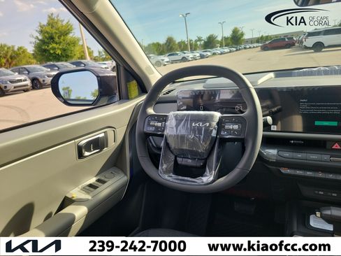 New 2027 Kia Seltos S FWD image 22