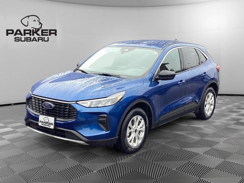 Used 2023 Ford Escape Active AWD/4WD image 1