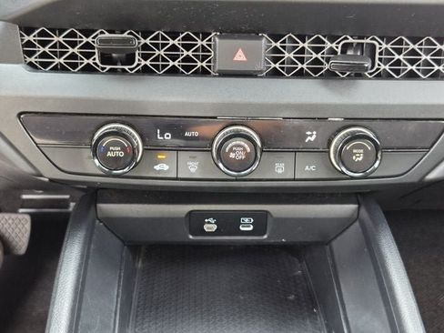 Used 2025 Honda Accord LX image 22