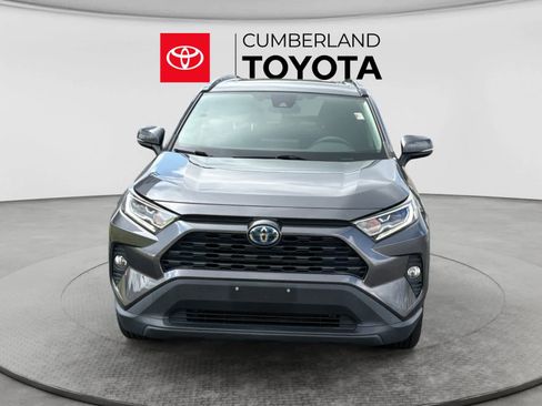 Used 2021 Toyota RAV4 XLE w/ Convenience Package AWD/4WD image 8