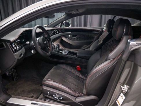 Used 2022 Bentley Continental GT Speed image 2