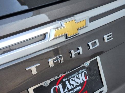 Used 2021 Chevrolet Tahoe High Country w/ Premium Package image 9