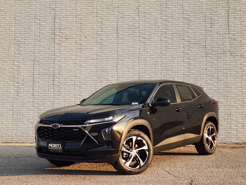 New 2026 Chevrolet Trax RS FWD image 1