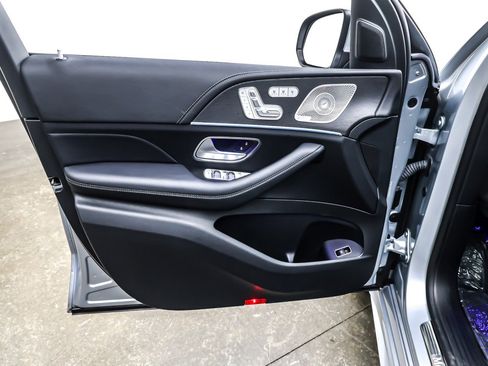 Certified 2024 Mercedes-Benz GLE 450 4MATIC image 23