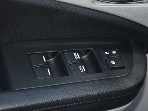 Used 2022 Honda Pilot Special Edition image 11